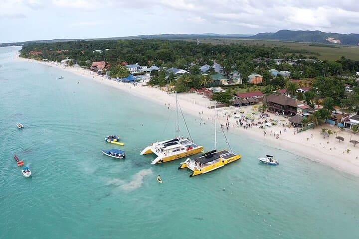 Sunset Catamaran Cruise from Negril to Rick's Cafe — Snorkel, Dolphins & Cliff-Jumping photo 4