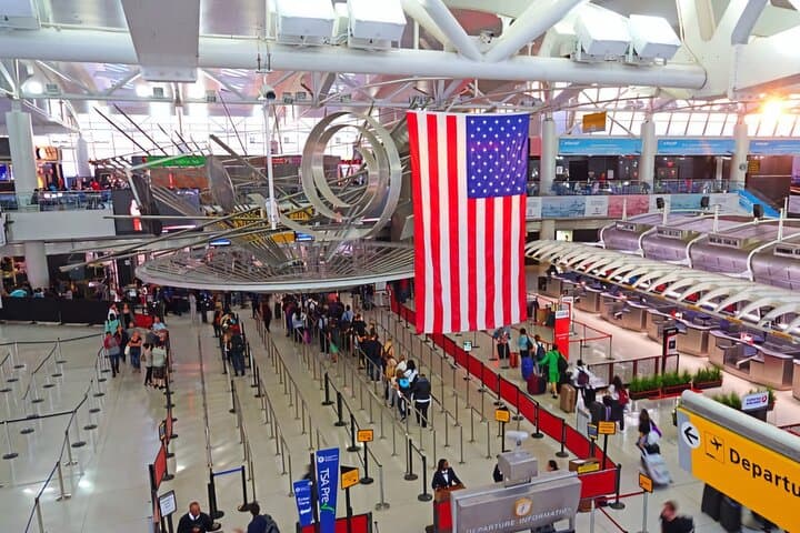 JFK Airport to Manhattan Private Transfer — Pickup & Drop-Off Service photo 3