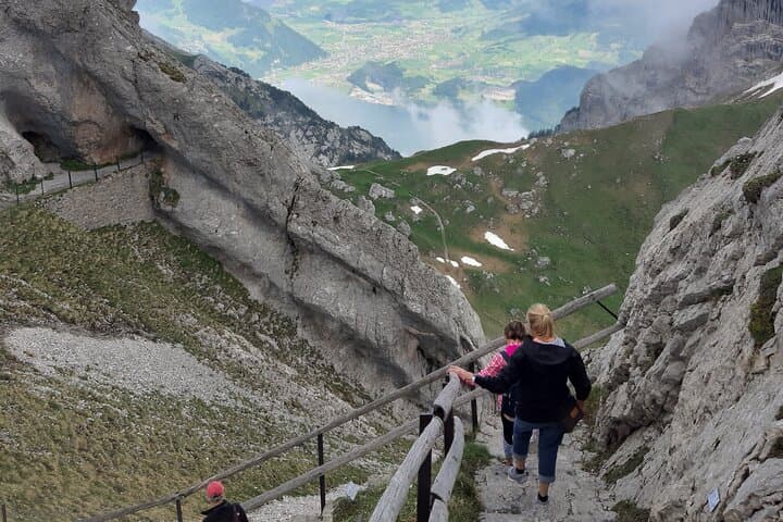 Pilatus Private Guided Day Hike — Cogwheel Train, Cable Car & Lucerne Steamer photo 3