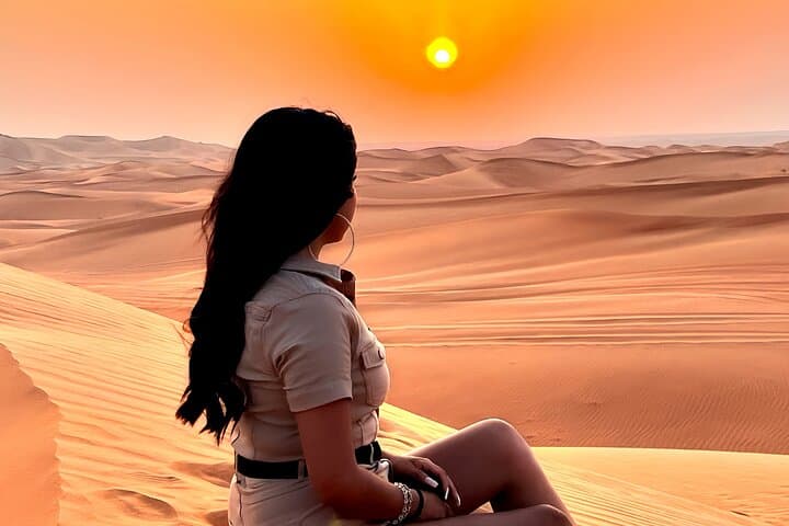 Dubai Desert Safari Premium Tour: Luxury Dune-Bashing & Desert Camp Experience photo 4