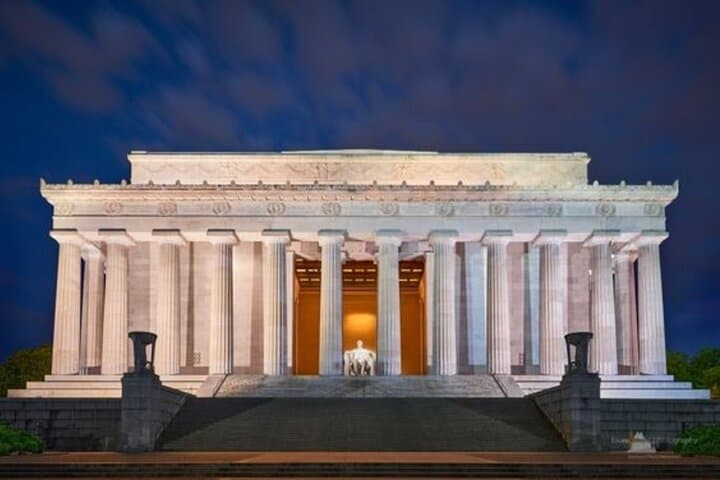 Washington Highlights Walking Tour: White House to Lincoln Memorial in 2 Hours photo 3