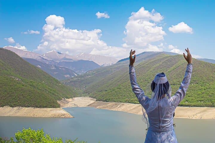 Day Trip from Tbilisi to Ananuri, Gudauri & Gergeti: Caucasus Views and Fortress Walks photo 2