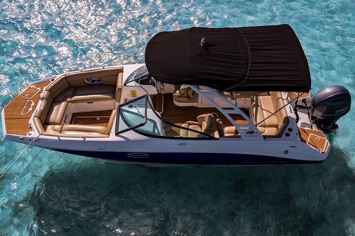 Private Miami Boat Tour: Custom Two-Hour Biscayne Bay Cruise photo 5