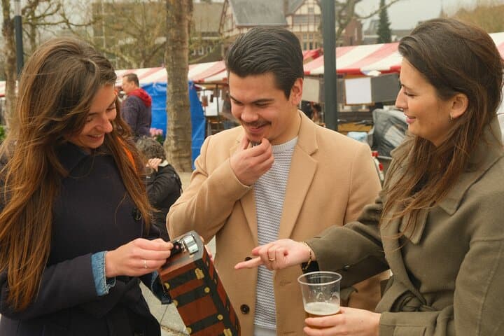 Amsterdam Treasure Hunt: Interactive City Challenge through Dam Square & Oude Kerk photo 6
