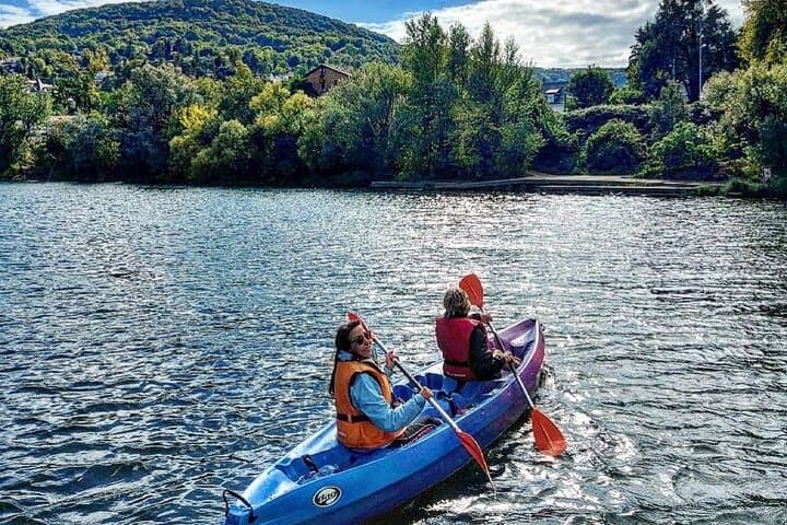 Paddling the Saône: 2-Hour Canoe Adventure from Rochetaillée photo 3