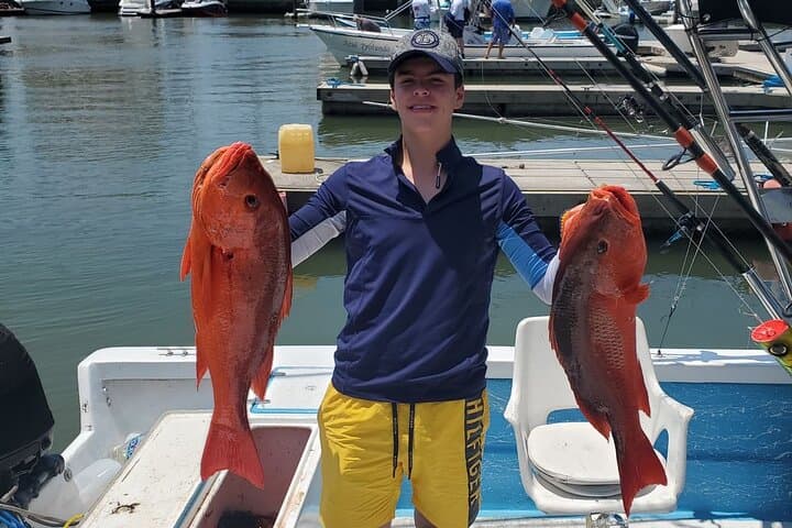 Bay Fishing & Onboard Ceviche: 4-Hour Private Fishing Trip in Puerto Vallarta photo 2