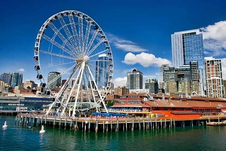 Seattle Must-See Walking Tour: Pike Place, Pioneer Square & Space Needle