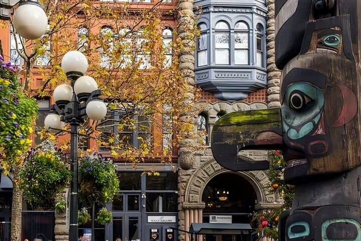 Seattle Must-See Walking Tour: Pike Place, Pioneer Square & Space Needle photo 4