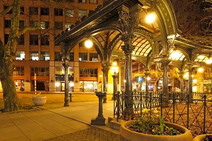 Seattle Must-See Walking Tour: Pike Place, Pioneer Square & Space Needle photo 6