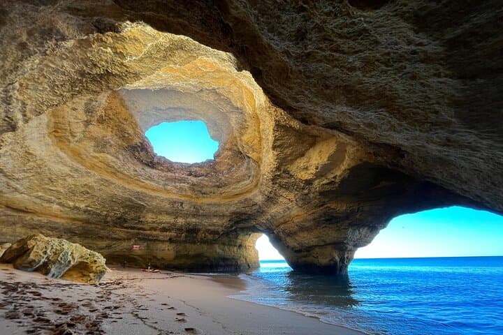Benagil Kayak Tour: Paddle to Benagil Cave, Marinha & Secret Beaches
