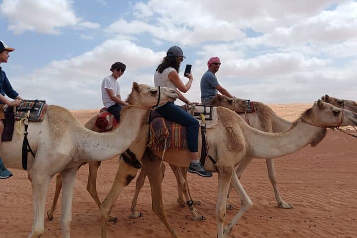 3-Day Muscat Roundtrip: Wadis, Wahiba Sands & Jebel Akhdar photo 4