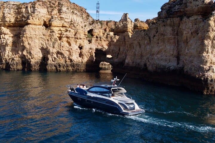 Luxury Private Yacht Full-Day Coastal Escape with Drinks in Lagos photo 5
