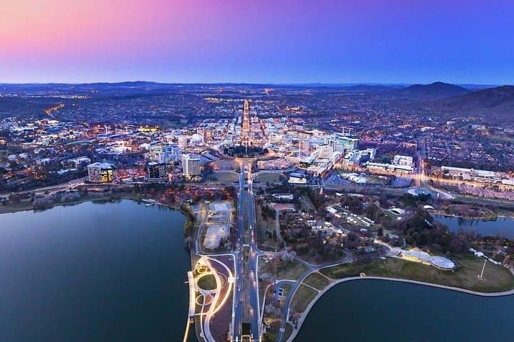 Family Private Walking Tour in Canberra – Capital Wonders Walking Experience photo 1