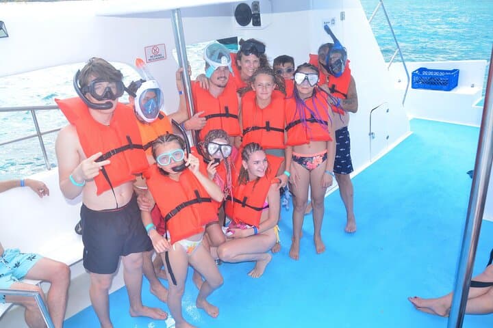 Private Boat Party in Punta Cana: Snorkel, Dolphins & Sunset Drinks photo 4