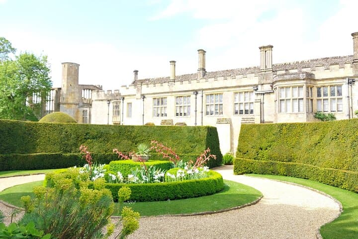 Private Sudeley Castle & Cotswolds Day Tour from London photo 5
