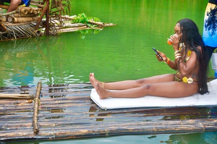Rio Nuevo Rafting from Ocho Rios: Private River Rafting & Local Shopping Tour photo 3