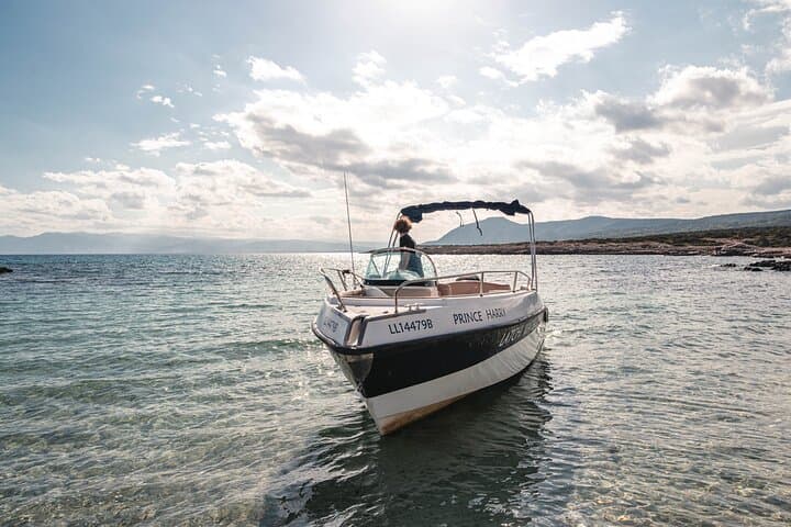 Blue Lagoon Speedboat Tour from Paphos: Luxury Marinello 20 to Akamas photo 2
