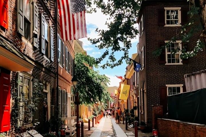Old City Essentials: Philadelphia Private Walking Tour of the Independence Trail photo 3