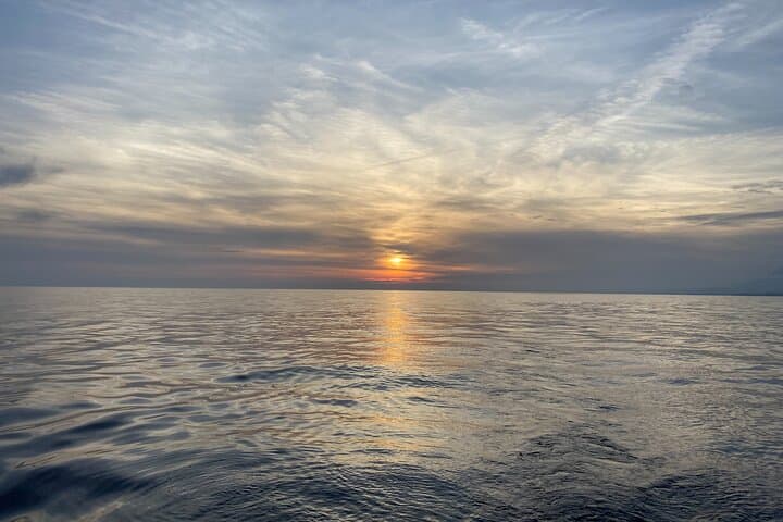 Sunset Sailing Along the Maro Cliffs: La Herradura & Nerja Coastal Cruise photo 6