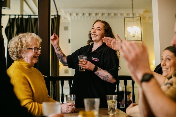Taste & Tour Edinburgh — Old Town Food Walking Tour with Drinks photo 5