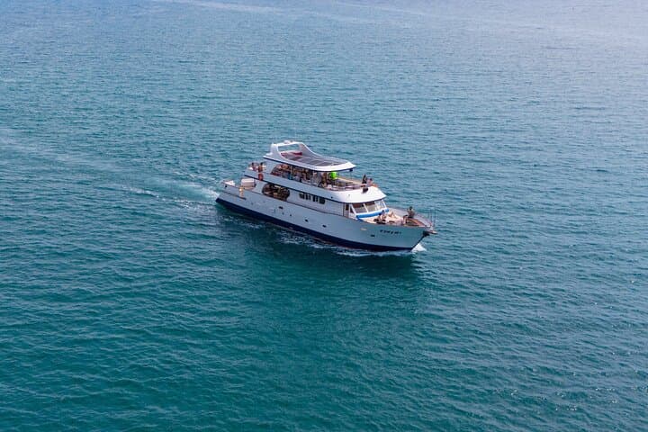 Larnaca Sunset Cruise: Mackenzie Beach Evening Sail & Swim photo 3