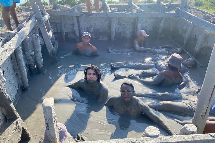 Float in the Mud: 4-Hour Volcán de Lodo Private Tour from Cartagena photo 2