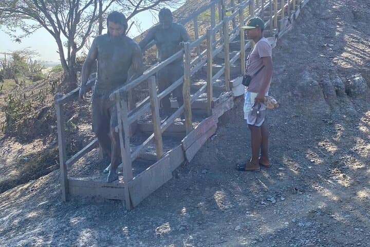 Float in the Mud: 4-Hour Volcán de Lodo Private Tour from Cartagena photo 3