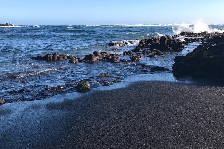 Exploring Big Island’s Volcanoes and Waterfalls: A Private Kona Shore Excursion photo 2