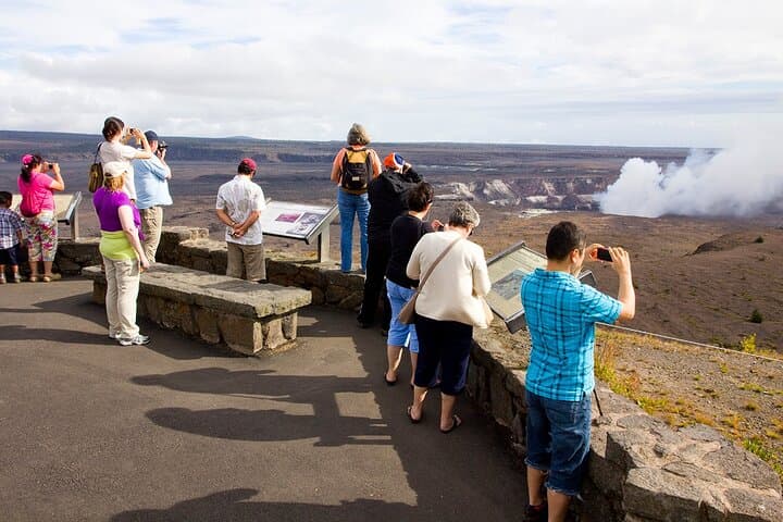 Exploring Big Island’s Volcanoes and Waterfalls from Hilo: A Private Shore Excursion photo 3