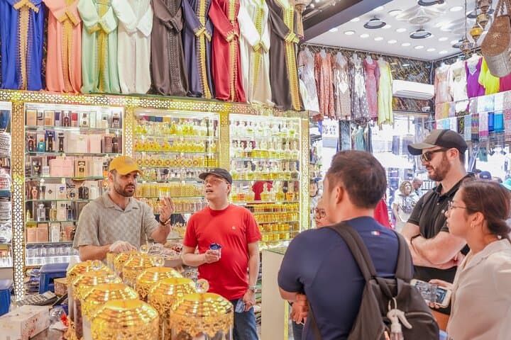 Dubai Luxury SUV Sightseeing Tour — Top 15 Must-See Highlights with Shawarma Tasting
