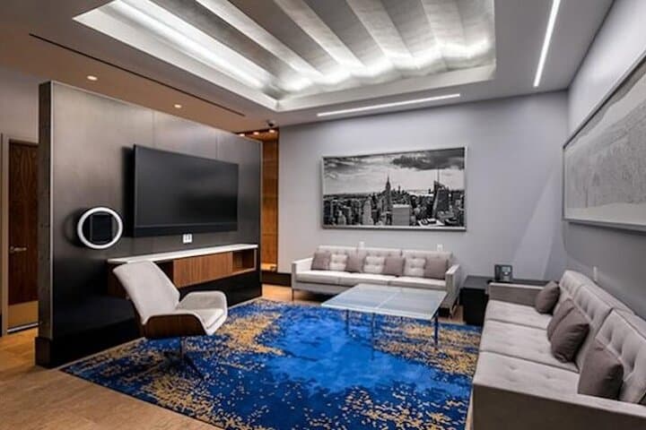 Empire State Premium Experience & 3-Hour Manhattan Walking Tour — VIP Observatory Access photo 4