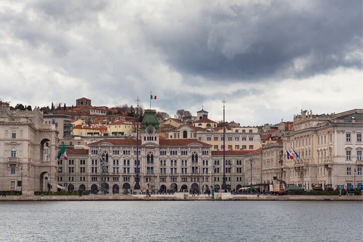 Trieste Scavenger Hunt: Self-Guided Audio Tour of Historic Landmarks photo 5