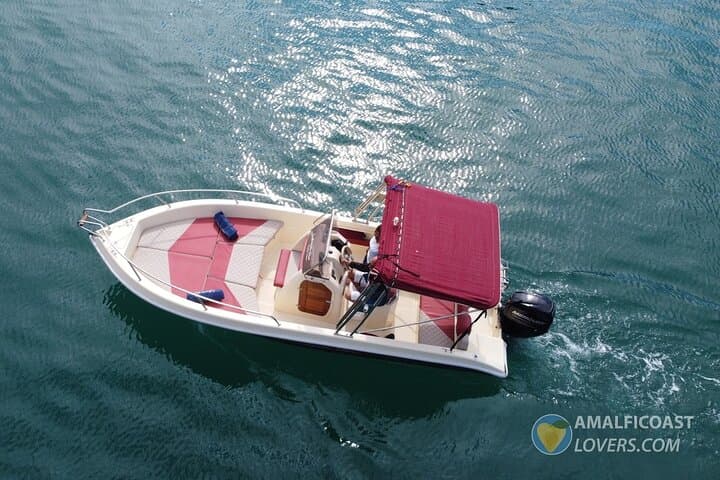 Private 40hp Amalfi Coast Boat Tour: Salerno to Positano photo 3