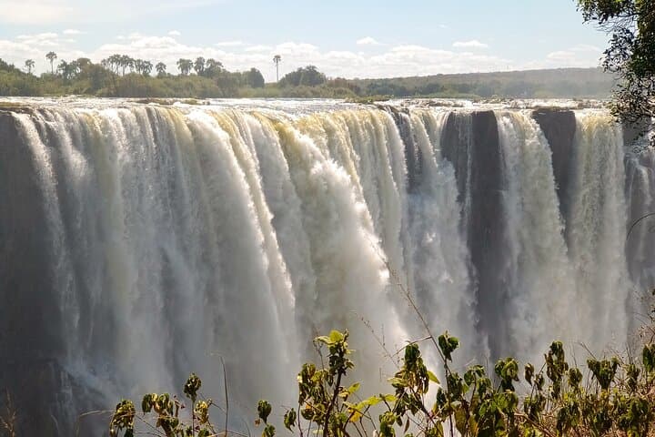 Victoria Falls Guided Tour: Walk Both Zambia & Zimbabwe Perspectives photo 2