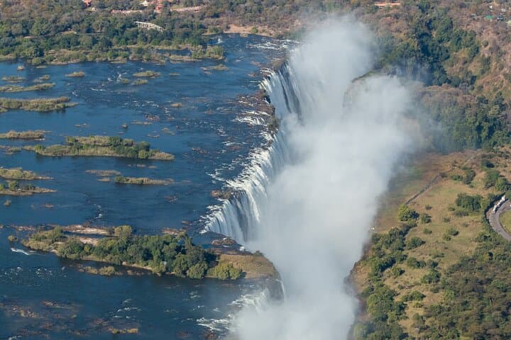 Victoria Falls Guided Tour: Walk Both Zambia & Zimbabwe Perspectives photo 6