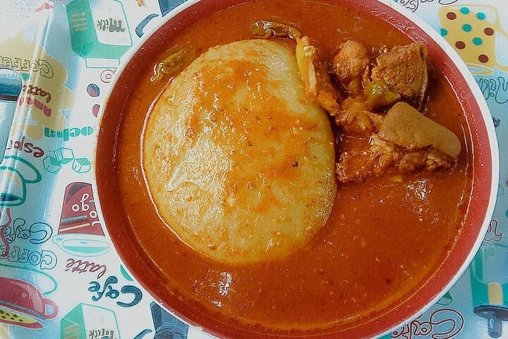 Private Street Food Tour in Accra — Taste Ghana’s Classics in 1–2 Hours photo 3