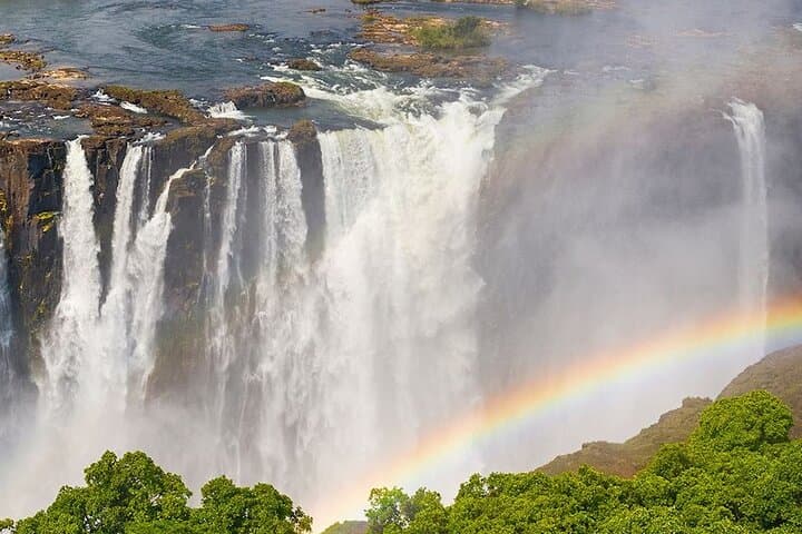 Victoria Falls Private Guided Tour — Up‑Close Walk in Mosi‑oa‑Tunya photo 6