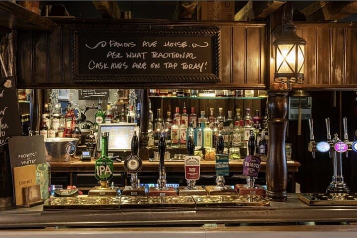 Historic Wapping Pub Crawl: Rivers, Rakes and Riverside Ales photo 5