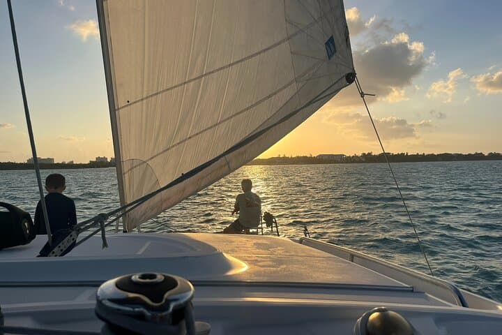 Private Luxury Catamaran Charter to Stingray City & Snorkel — Grand Cayman photo 5