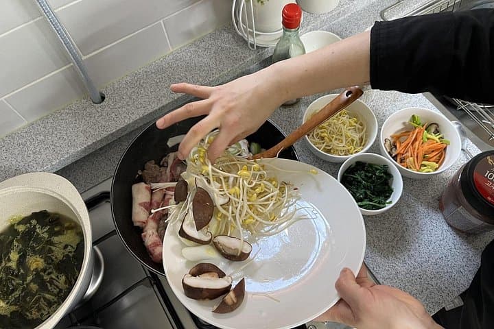 Private Home Korean Cooking Class in Seoul — Bibimbap, Kimchi & Market Tour photo 4