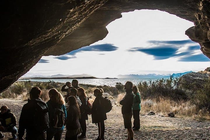 Walichu Caves 4x4 Native Tour from El Calafate: Cave Paintings, Cliff Views & Cave Lunch photo 1