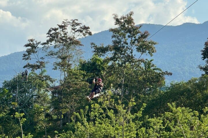 Rio Celeste Adventure Park — Zipline, Tarzan Swing & Canopy Course in Tenorio Volcano photo 2