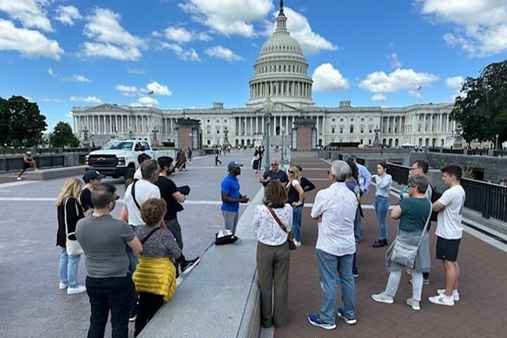 Capitol Hill Walking Tour: U.S. Capitol, Rotunda & Library of Congress photo 4