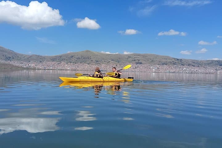 Kayak the Uros Floating Islands and Taquile: Day Trip on Lake Titicaca photo 2