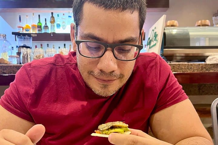 Iquitos Food Tour: Narowé — Taste of the Amazon Walking Adventure photo 2