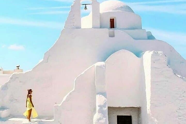 Mykonos Town Walk & Secluded Beach Picnic — Little Venice to the Windmills photo 4