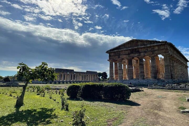 Paestum Family Private Tour: Interactive Archaeology & Treasure Hunt for Kids photo 1