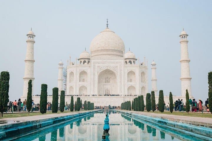 Taj Mahal Day Trip from Delhi via Gatimaan Express — Private Tour photo 3