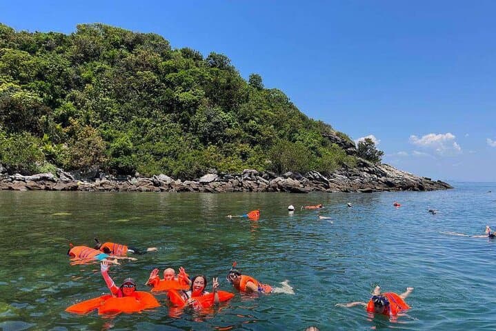 Cham Islands Speed Boat Snorkel Day Trip from Hoi An