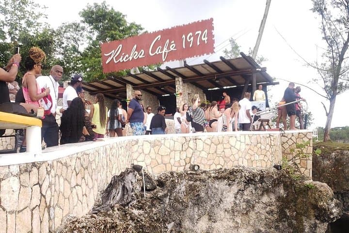 Experience the Exhilaration of Negril’s 7 Mile Beach and Rick's Cafe photo 6